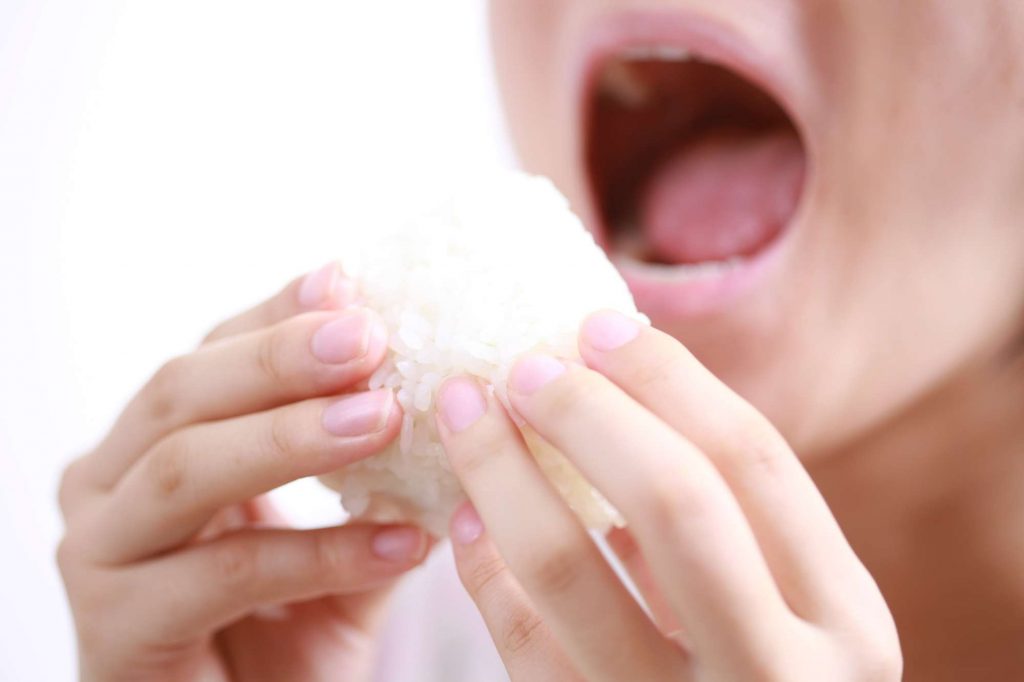 親知らず抜歯後の食事