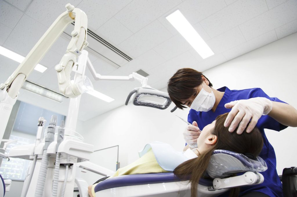 歯周病の抜歯基準とは?中度・重度は抜歯するべき?