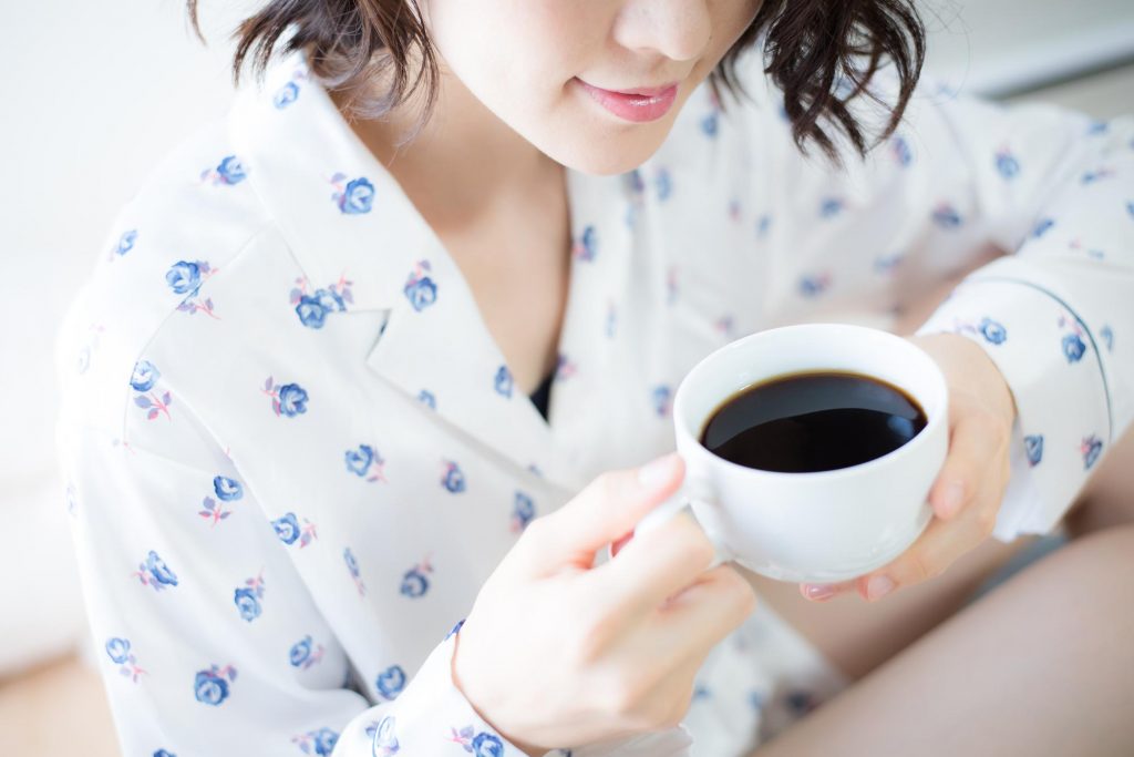 【重曹使用】歯についた茶渋やコーヒー等、によるステインの除去方法とは